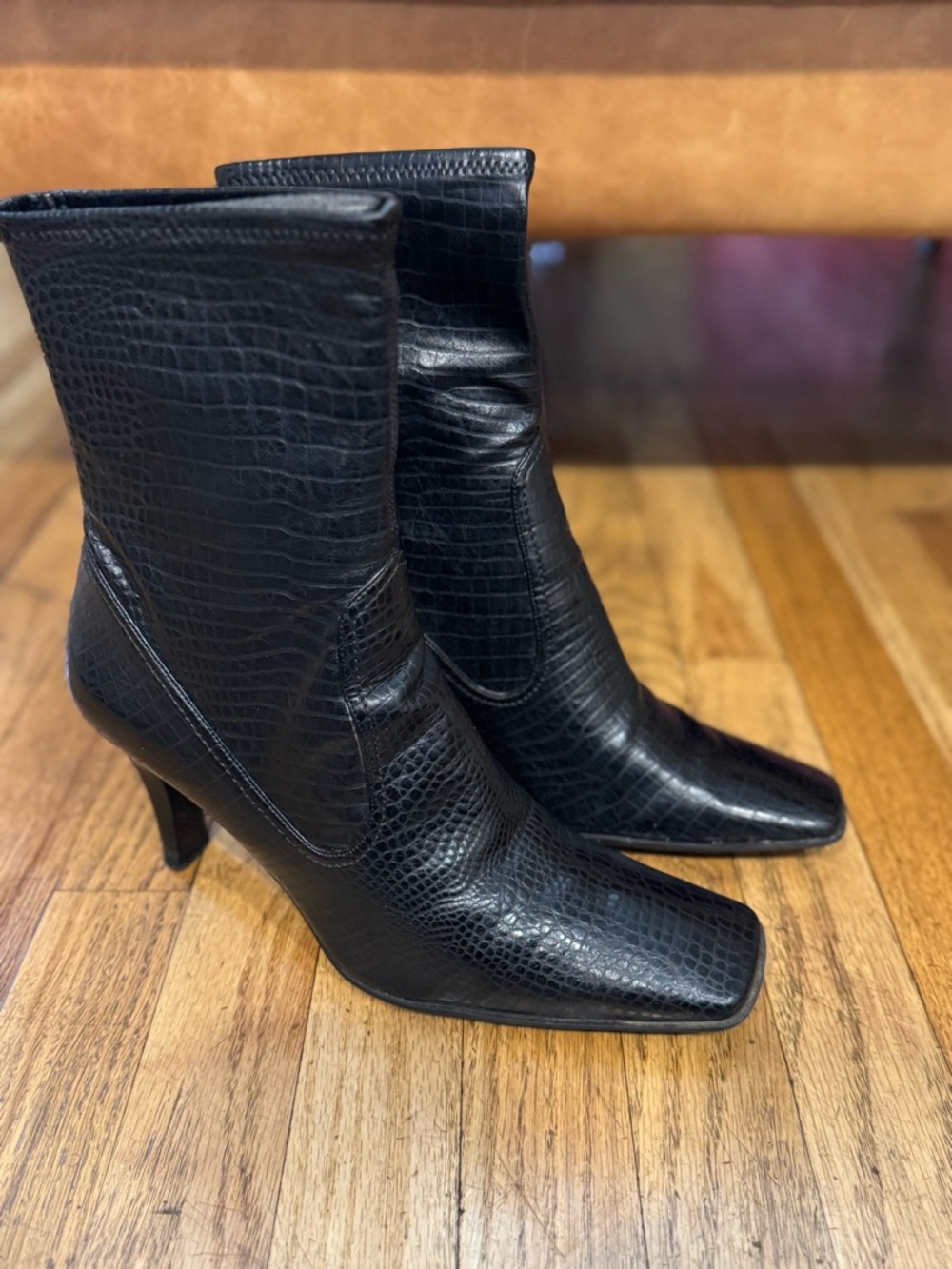 Nine West Black Croc-Embossed Pointed-Toe Mid-Calf Heeled Boots